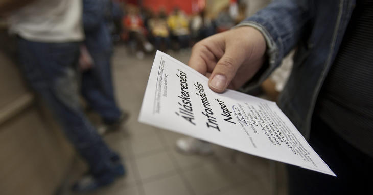 224 ezerre nőtt a munkanélküliek száma 