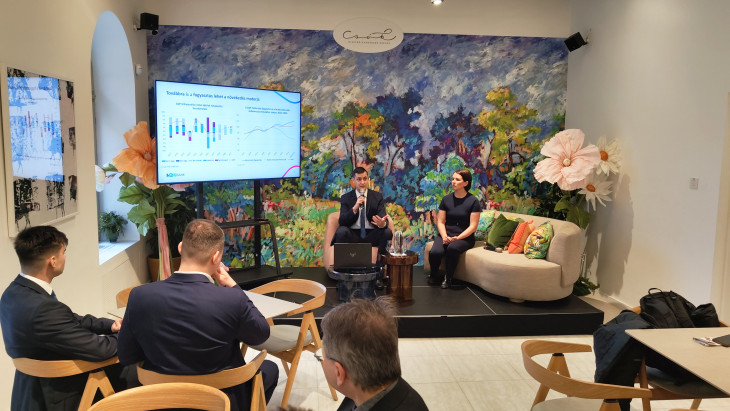 Az MBH elemzői, Balog-Béki Márta és Árokszállási Zoltán fejtették ki a 2026-os várakozásaikat