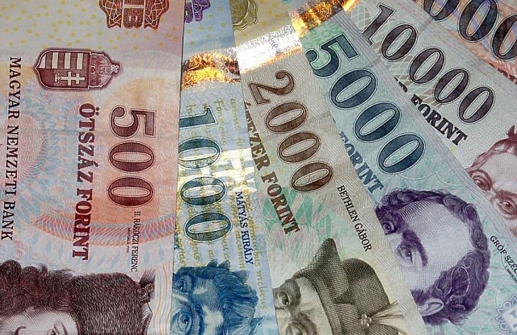 Baljós árnyak, gyenge forint: csúnya hónap lesz a szeptember?