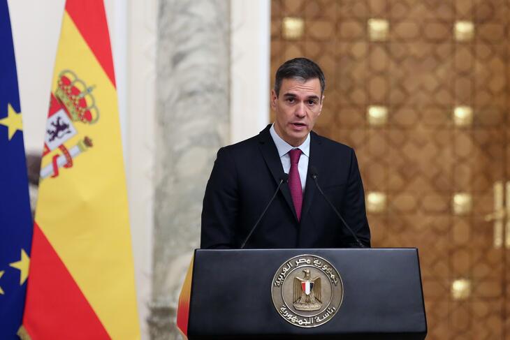 Pedro Sanchez a migránsok számának növekedéséről is beszélt