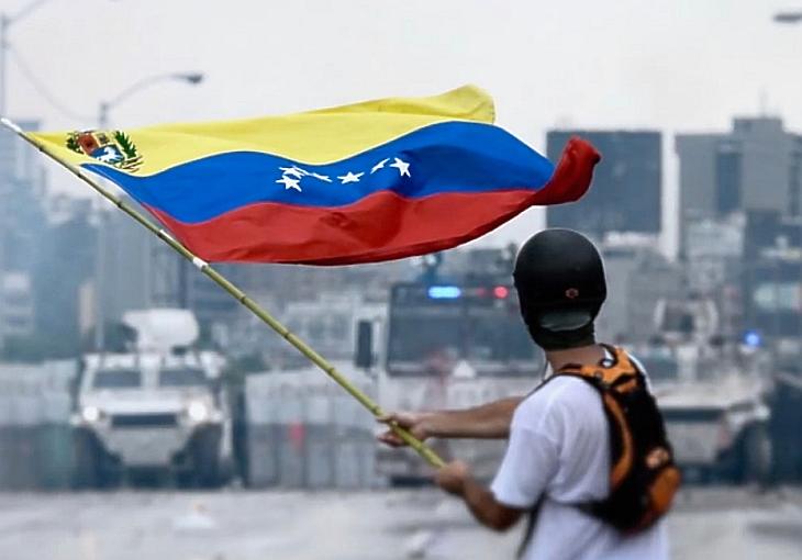 Amerika újabb háborúra készül – nem lesz egy fáklyásmenet