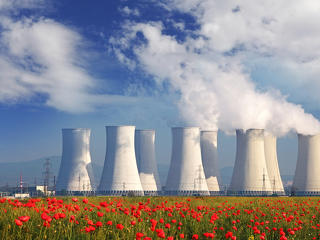 Mégsem állítják le az év végén az ország három utolsó atomerőművét a németek