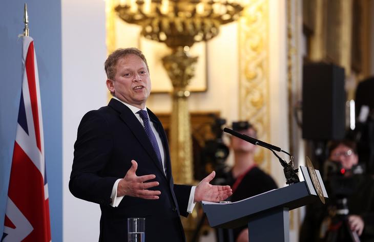 Grant Shapps szerint nem szándékoznak bevonulni és harcolni az orosz-ukrán háborúban