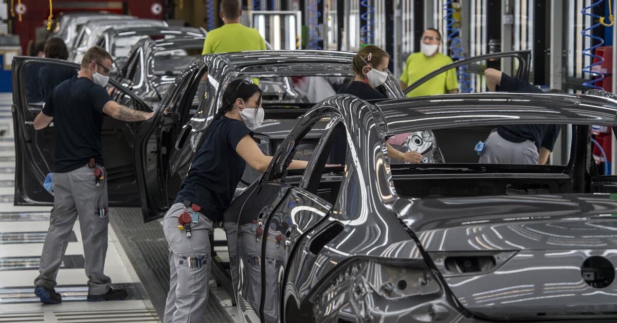 Végre pezsgőzhetnek az európai autógyártók – hatalmas áttörés készülődik