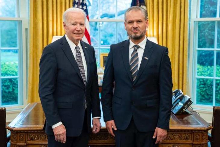 Joe Biden és Takács Szabolcs a Fehér Házban. Fotó: Facebook/Takács Szabolcs