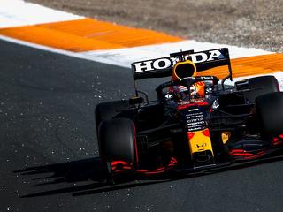 A Honda váratlan bejelentése döntő lehet Verstappen és Hamilton idei csatájában
