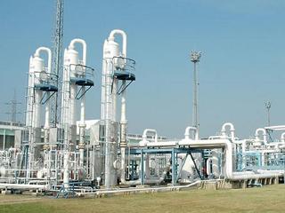 Elfogadták a gáztározók stratégiai feltöltésére vonatkozó uniós rendeletet