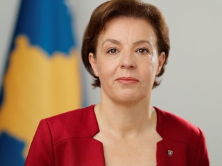 Donika Gervalla-Schwarz koszovói külügyminiszter. Fotó: Wikipédia/Kris Doda 