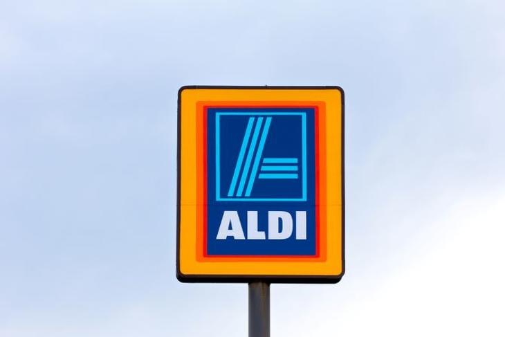 Az Aldi nagyot megy a briteknél, már egy éve  a legolcsóbb szupermarket