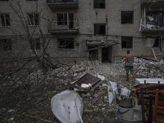 Rakétatámadás ért egy lakóházat - Minden orosz gyilkost megbüntetnek az ukránok - esti összefoglaló