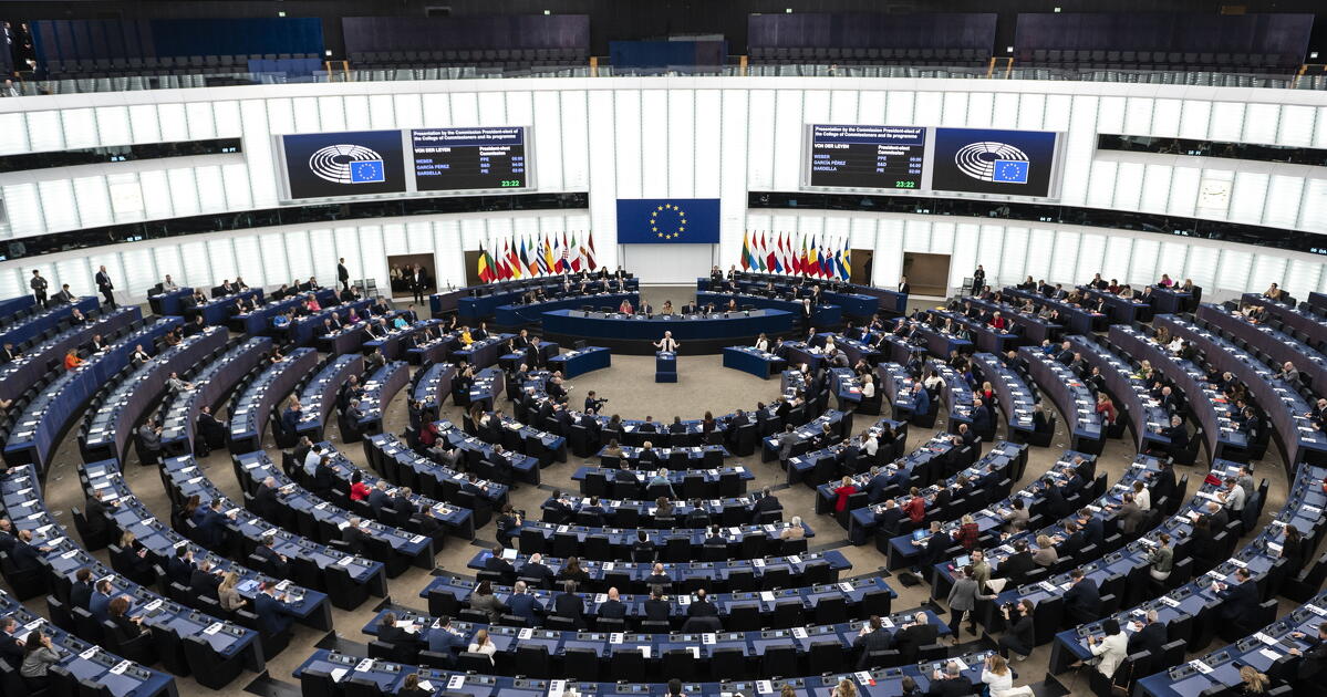 Meghúzzák a határt: betiltaná a gyerekeknek a közösségi médiát az Európai Parlament