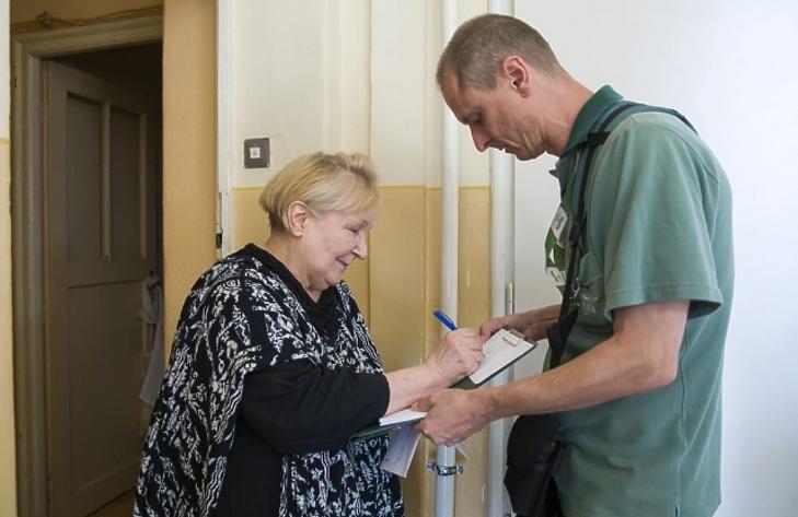 Főleg a villanyszámla kifizetésére használják a rezsiutalványokat