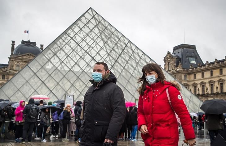Huszonöt pont a franciák válasza a koronavírus gazdasági következményeire