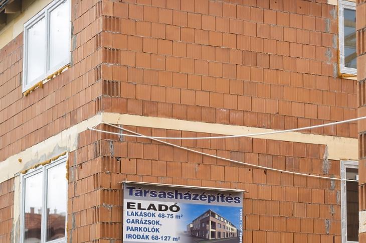 Közel 18 ezer lakás épült tavaly