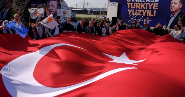 Erdogan kampánya a polgárháború szélére sodorta Törökországot