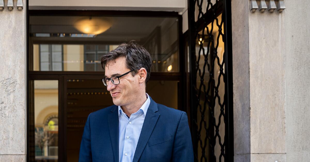 Januárban tárgyalhat egymással a kormány és Karácsony Gergely