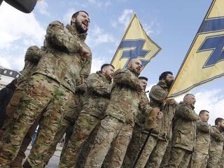 Valami egészen pofátlan dolgot művelt az Azov-ezred az orosz vonalaknál - videóval