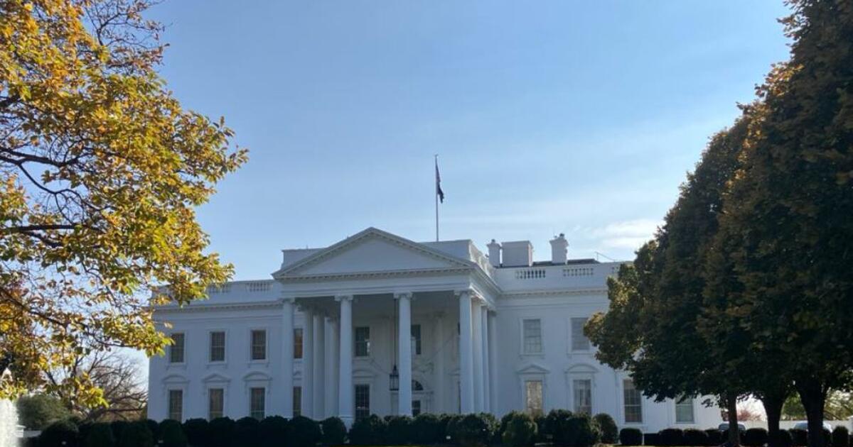 Donald Trump elkezdte a Fehér Ház bontását, hogy táncolhasson