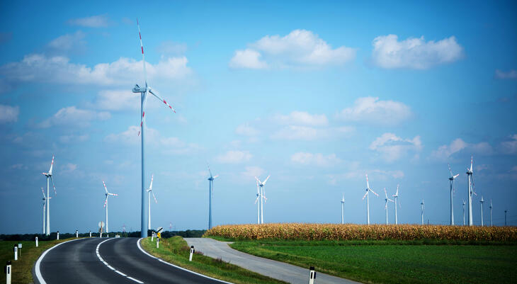 Elindul Magyarország egyik legnagyobb szélerőmű-beruházása, óriásit nőhet a kapacitás