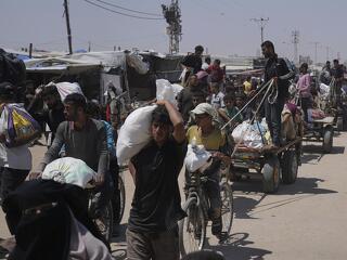 Újra bombázta Izrael Gázát