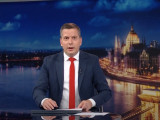 Kontra György híreket mond az M1-en