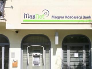 Komoly büntetést kapott a MagNet Bank 