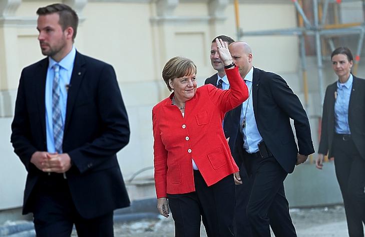 Merkel és Macron tárgyalóasztalhoz ült - most alapozzák meg az EU jövőjét?