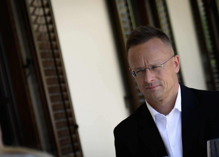 Szijjártó Péter utalást tett a robbantás elkövetőjére