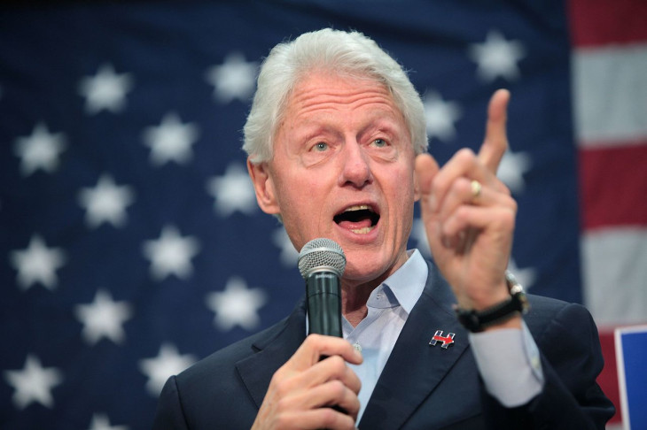 Bill Clinton rámutat a pártpolitika buktatóira