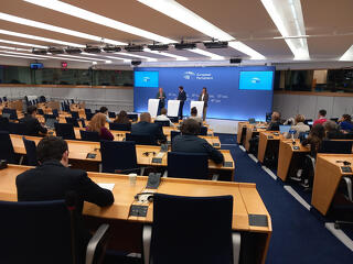 A Patrióták nekimentek, de így is elfogadta az Európai Parlament a hétéves költségvetés tervét