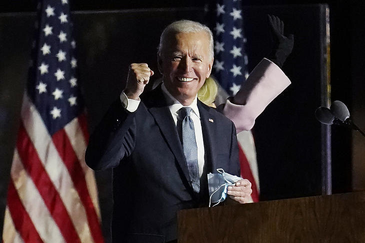 Biden fontos határokról egyeztetne a kínai elnökkel