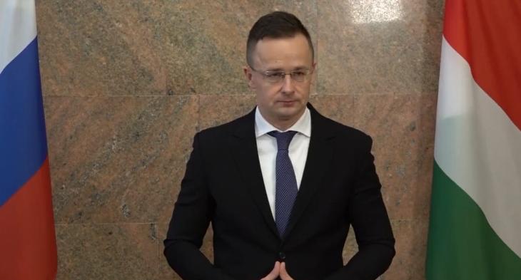 Szijjártó álhírekről beszélt - nem vétózzuk meg az orosz szankciókat