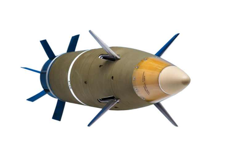 Egy M-982 Excalibur tüzérségi lőszer az irányításra szolgáló vezérsíkok kinyitása után. Jó ötlet, csak éppen nem működik Ukrajnában