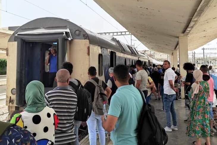 Gyurcsány Ferenc nyomdokaiba lépett Lázár János – állítja Vitézy Dávid