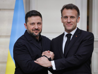 Ez nem fog tetszeni Orbán Viktornak: mindenképp megkapja a 90 milliárdot Ukrajna a francia elnök szerint 