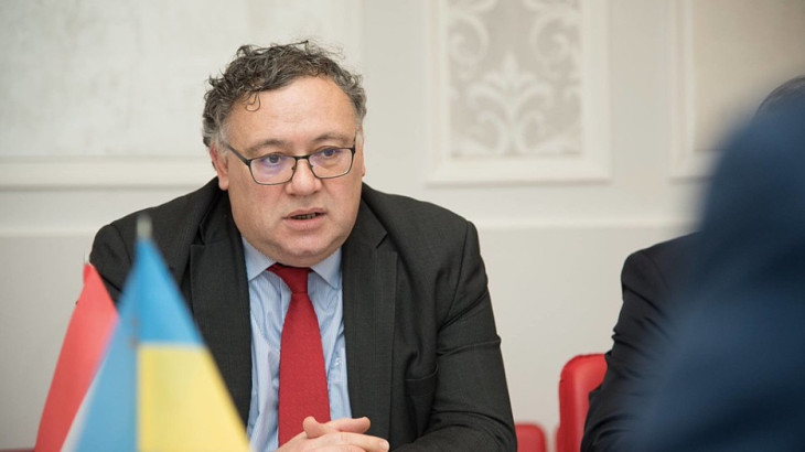 Íjgyártó István