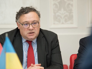 Íjgyártó István