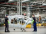 Rövidített munkaidőre kényszerülnek a német autógyárak, mert a kütyüipar elvitte az alkatrészeket