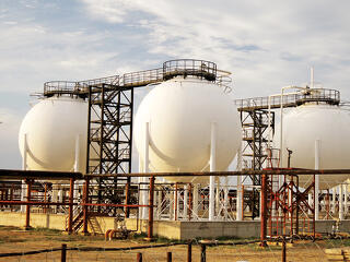 Kényszerű helyzetben a kormány a gáztartalék miatt