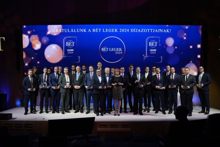 A Wallis a csapatmunkában bízik