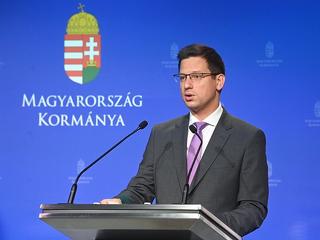 Kormányinfó: 5,2 százalékos inflációval számol a kormány, Varga Mihály már átadta a tervezetet