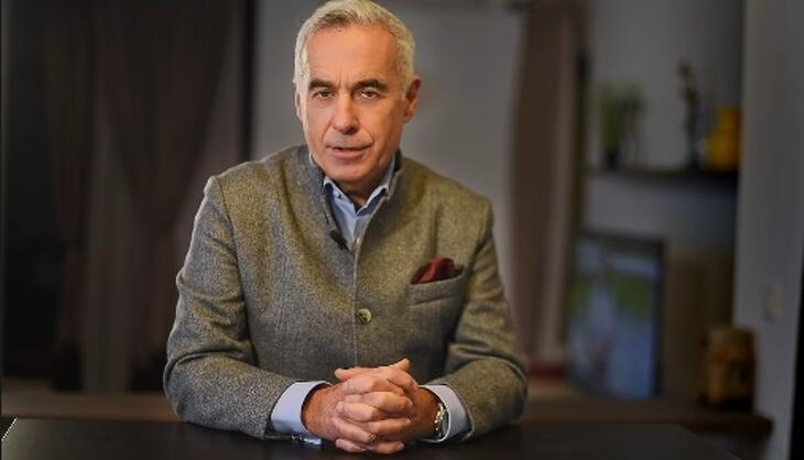 Calin Georgescu a támogatott úriember