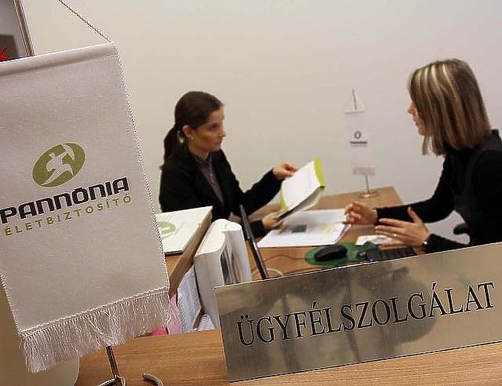 Újabb fordulat Mészárosék biztosítójánál