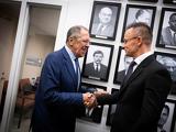 Elárulta Szijjártó Péter, miért találkozott Lavrovval