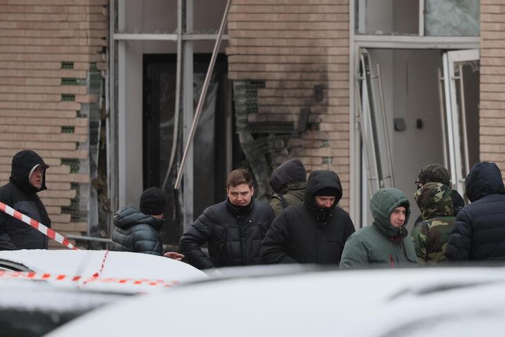Moszkvába is elér az SBU keze – rendőrök a robbantás helyszínén  