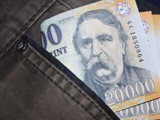 Akkorát mentek a decemberi keresetek, hogy már egy átlagfizetéssel is kijön a legmagasabb személyi hitel