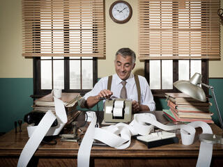 Akár 1500 milliárdos mínuszt is hozhat a Tisza adóprogramja