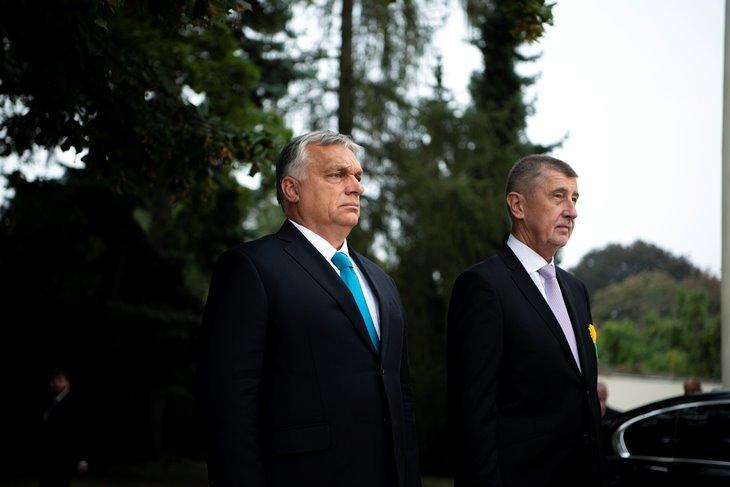 Andrej Babis akkori kormányfő fogadja Orbán Viktort Prágában 2021. szeptember 29-én. MTI/Benko Vivien Cher