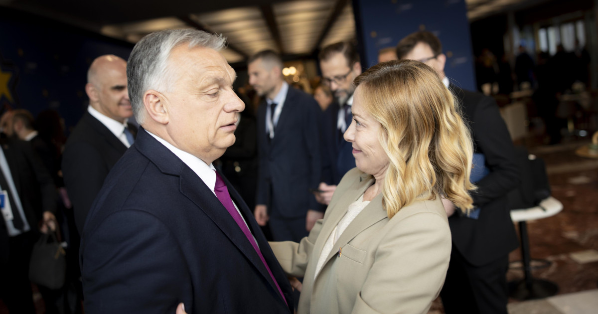 A nap képe: így ölelkezett Orbán Viktor Giorgia Melonival