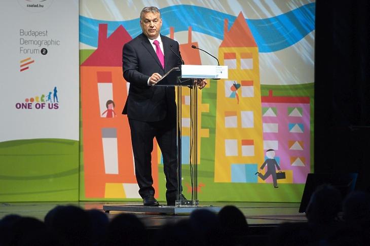 Megszületett Orbán Viktor második unokája